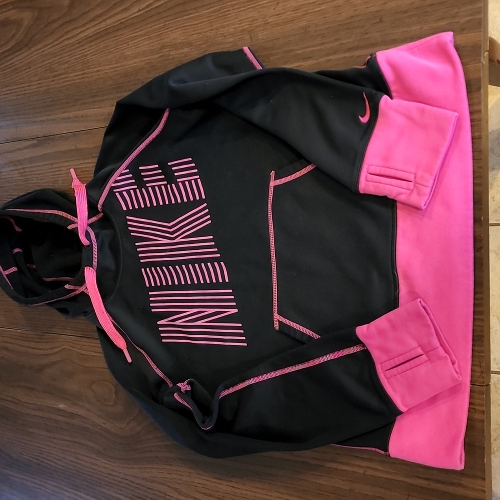 Medium Nike hoodie